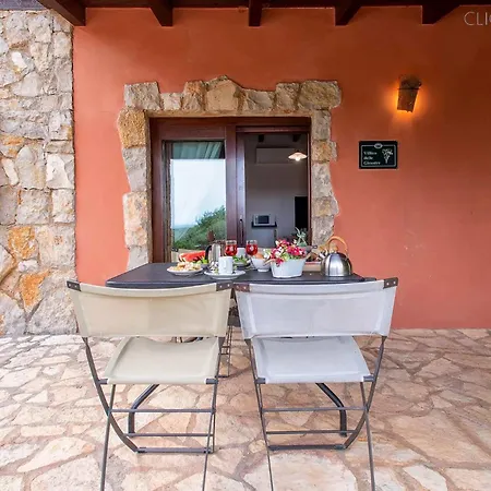 Villa Ginestre With Pool In The Nature Park Of Porto Conte *