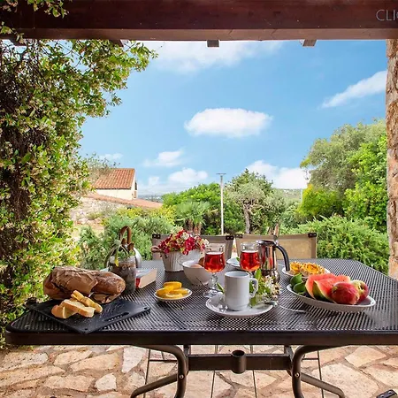 Villa Ginestre With Pool In The Nature Park Of Porto Conte Santa Maria la Palma